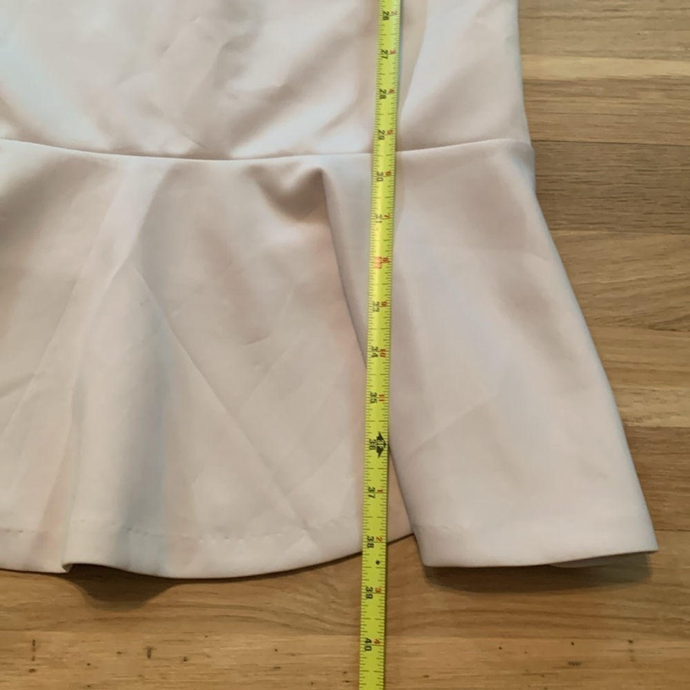 NWT Carmen Marc Valvo Nina Sleeveless Peplum Dress Beige Crystal Women’s 10 - Picture 10 of 15